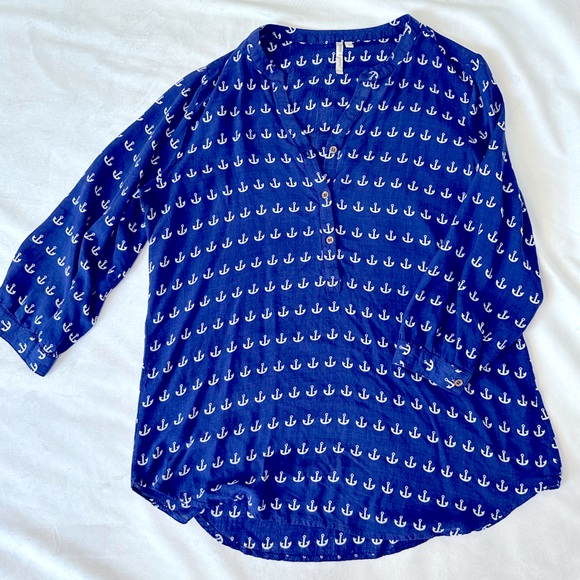 grand & greene Tops - Grand & Greene Navy Anchor Henley V-neck Tunic Size L